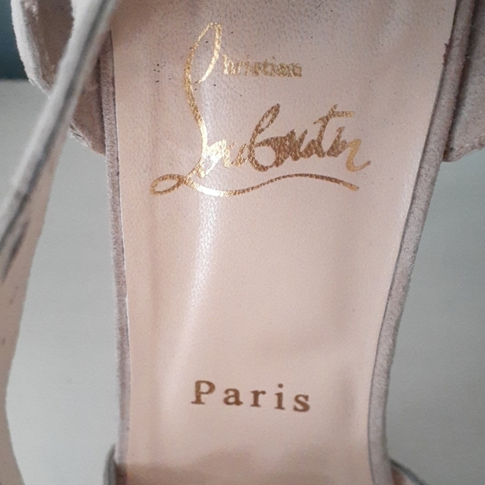 # Christian Louboutin Decoupadiva nude suede Stilettos - Picture 8 of 16